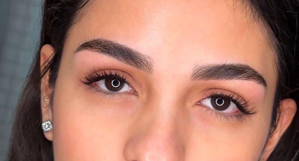 Brow Tint
